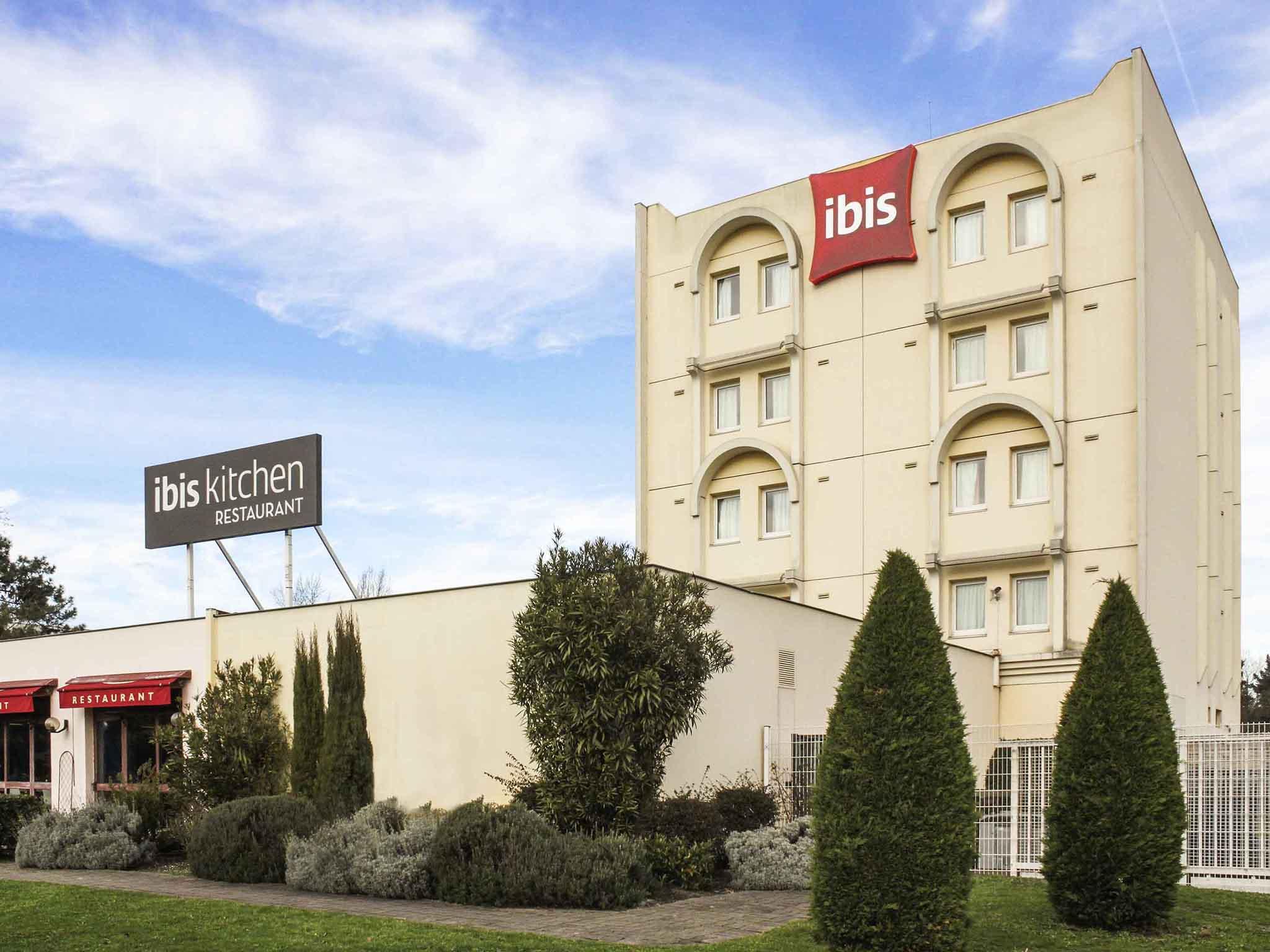 Готель Ibis Bordeaux Pessac Route Des Vins Екстер'єр фото