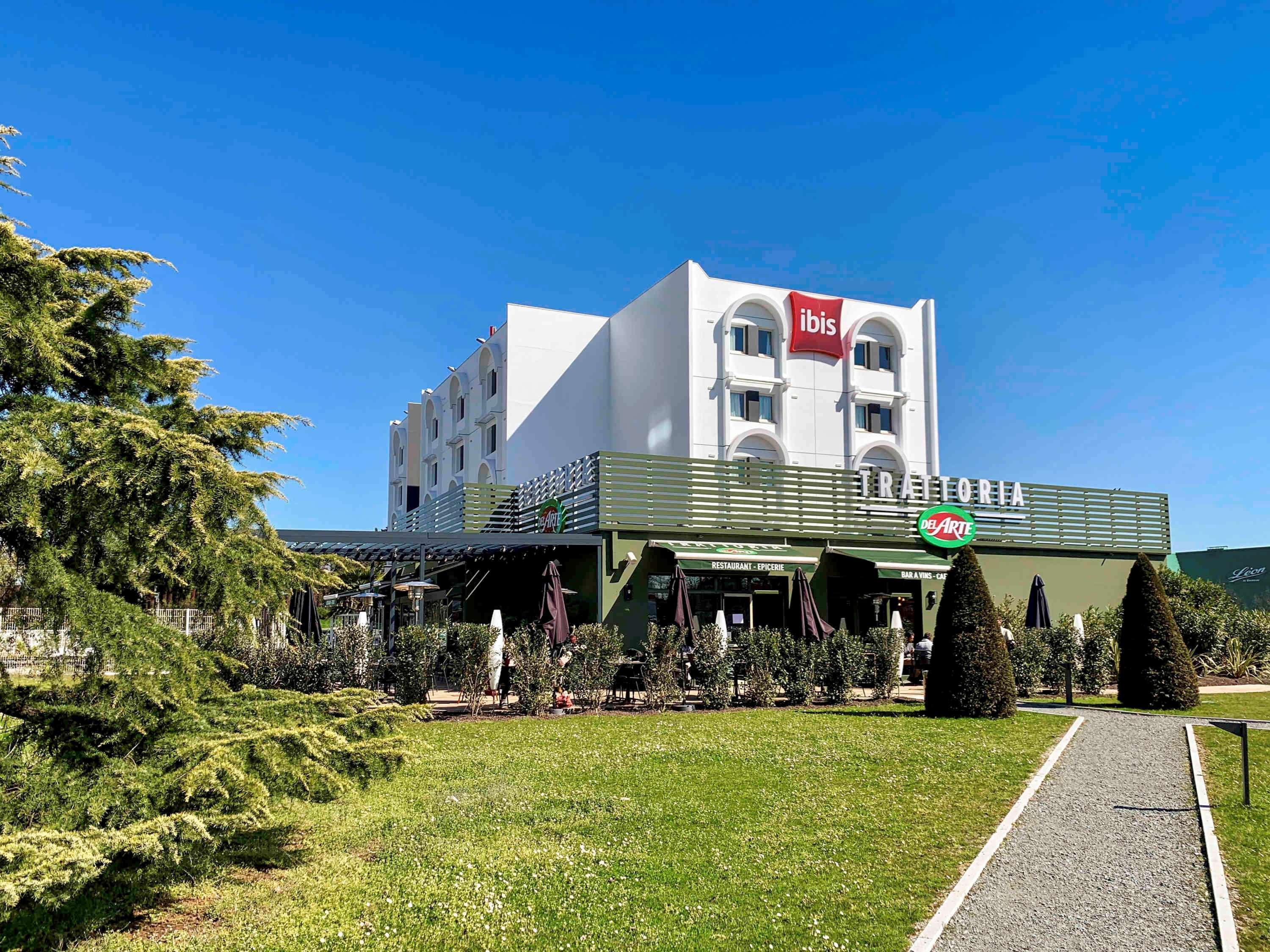 Готель Ibis Bordeaux Pessac Route Des Vins Екстер'єр фото